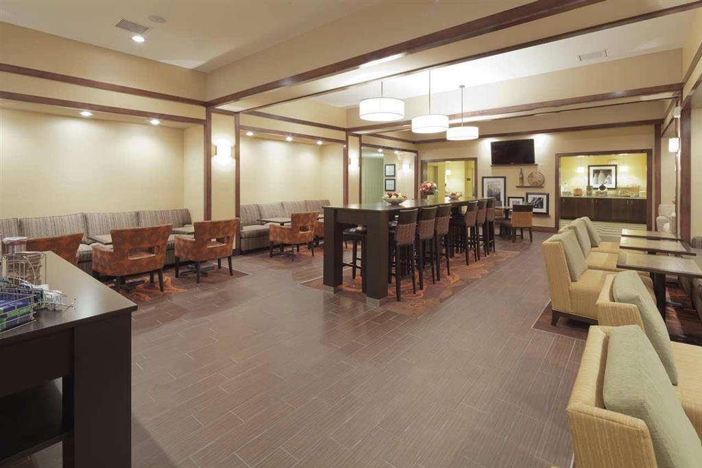 Hampton Inn Beloit Restaurant photo