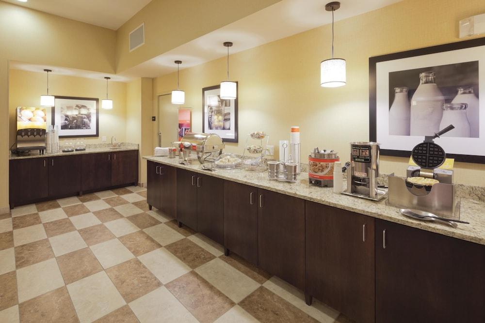 Hampton Inn Beloit Exterior photo